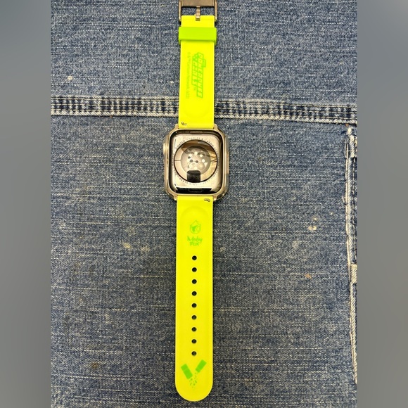 Powerpuff Girls Brave Buttercup Apple Smartwatch Band - Picture 5 of 9